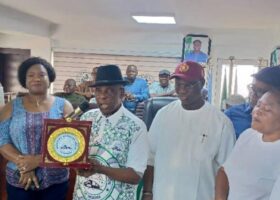 Adeyanju preaches peace as MWUN honours past leaders
