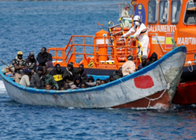 13 dead after migrant ship sinks off Tunisian coast