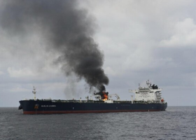 Houthis hit vessel in Red Sea