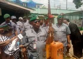 Customs FOU stops trucks from taking beans, onions out of Nigeria