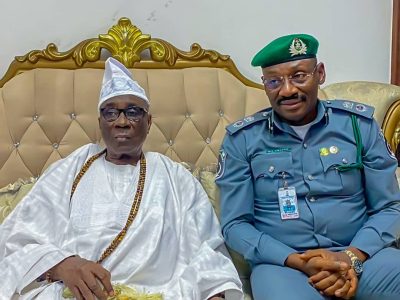 Comptroller Olomu visits Lagos Monarch, seeks support for trade facilitation