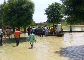 Tragedy on Gamoda River: 5 Dead, 15 Missing in Canoe Mishap
