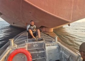 Nigerian Navy Ship Beecroft Intercepts 19 Stowaways on Europe-Bound Vessels