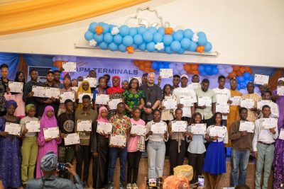 APM Terminals Awards Scholarships to 45 Undergraduate Students in Apapa