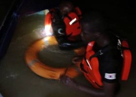 Nigerian Navy Rescues Eight Police Officers, Civilian in Bayelsa Boat Accident