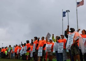 U.S. Port Workers, Employers Reach Tentative Six-Year Deal, Averting Strike