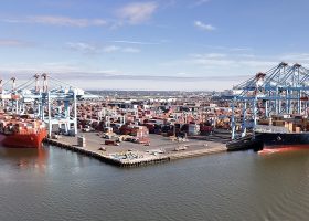 APM Terminals, Port Authority of New York and New Jersey Extend Lease by 33 Years
