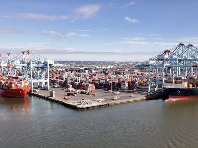 APM Terminals, Port Authority of New York and New Jersey Extend Lease by 33 Years