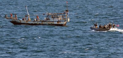 Sea Robberies Surge in Singapore Strait, Six Attacks Reported in 48 Hours 