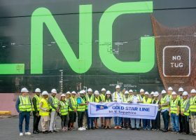Gold Star’s First LNG-Powered Containership, MV Sapphire, Berths at APM Terminals 