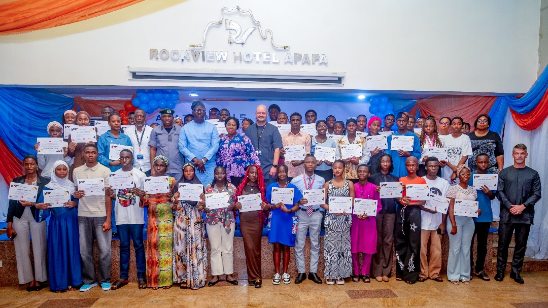 APM Terminals Empowers Apapa Youth with 51 Scholarships