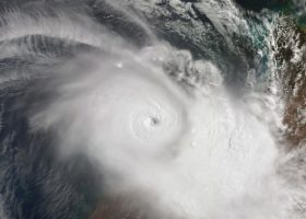 Ports Shut as Cyclone Mitchell hits