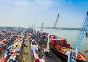 FG Targets Seven-Day Port Clearance