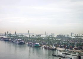 3 Dead After Supply Boat Sinks