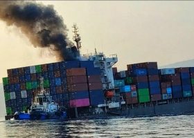Containership Sinks in Hormuz